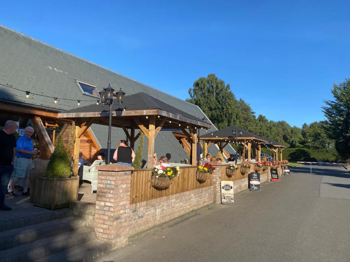 Teviotdale Lodge At Lilliardsedge Holiday Park 제드버러 외부 사진