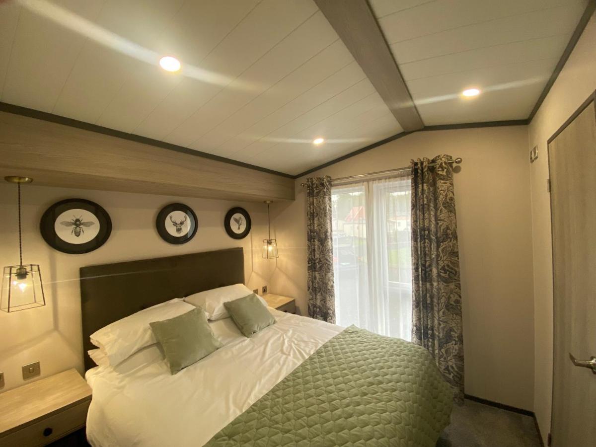 Teviotdale Lodge At Lilliardsedge Holiday Park 제드버러 외부 사진